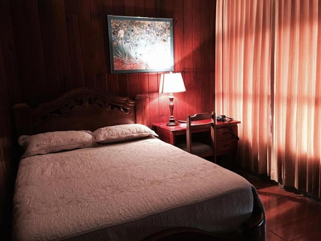 Sura Bed And Breakfast Σαν Χοσέ Εξωτερικό φωτογραφία