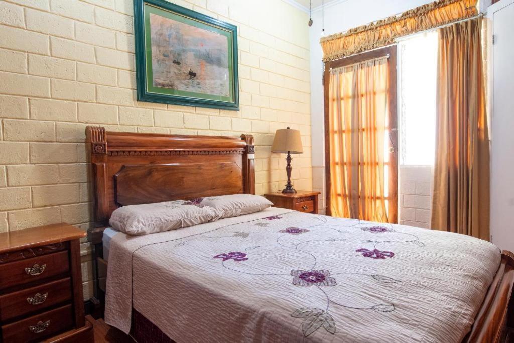 Sura Bed And Breakfast Σαν Χοσέ Εξωτερικό φωτογραφία