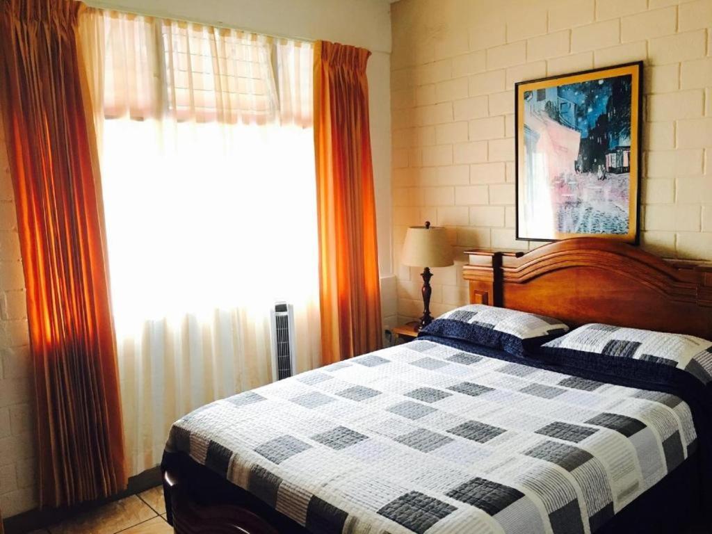 Sura Bed And Breakfast Σαν Χοσέ Εξωτερικό φωτογραφία