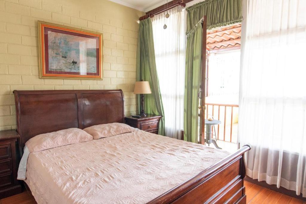 Sura Bed And Breakfast Σαν Χοσέ Εξωτερικό φωτογραφία