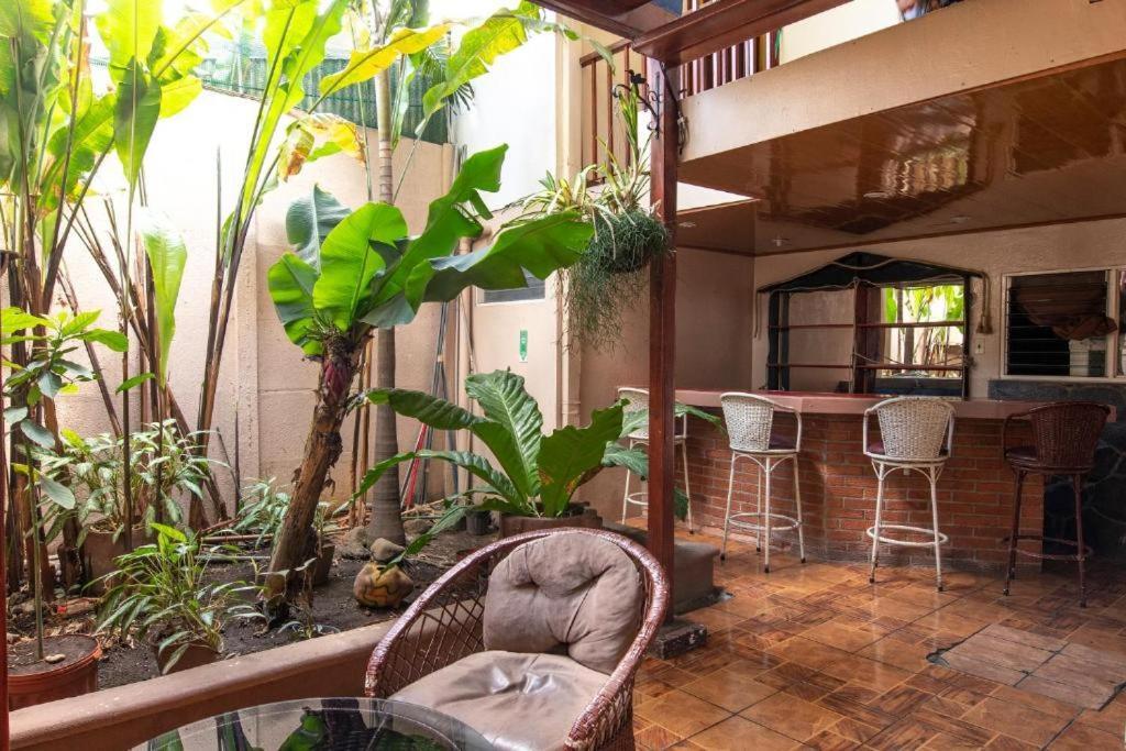 Sura Bed And Breakfast Σαν Χοσέ Εξωτερικό φωτογραφία