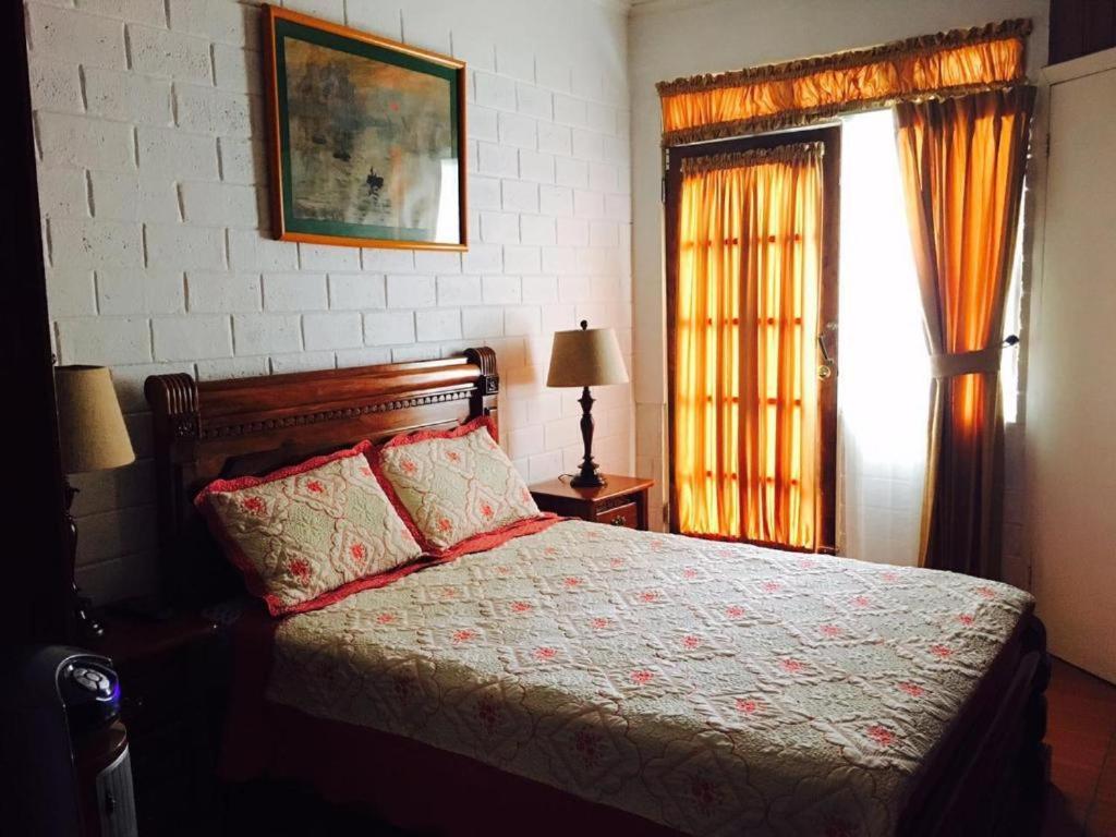Sura Bed And Breakfast Σαν Χοσέ Εξωτερικό φωτογραφία