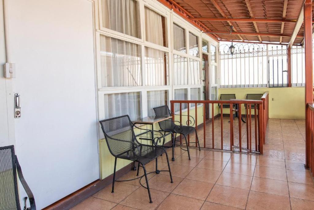Sura Bed And Breakfast Σαν Χοσέ Εξωτερικό φωτογραφία